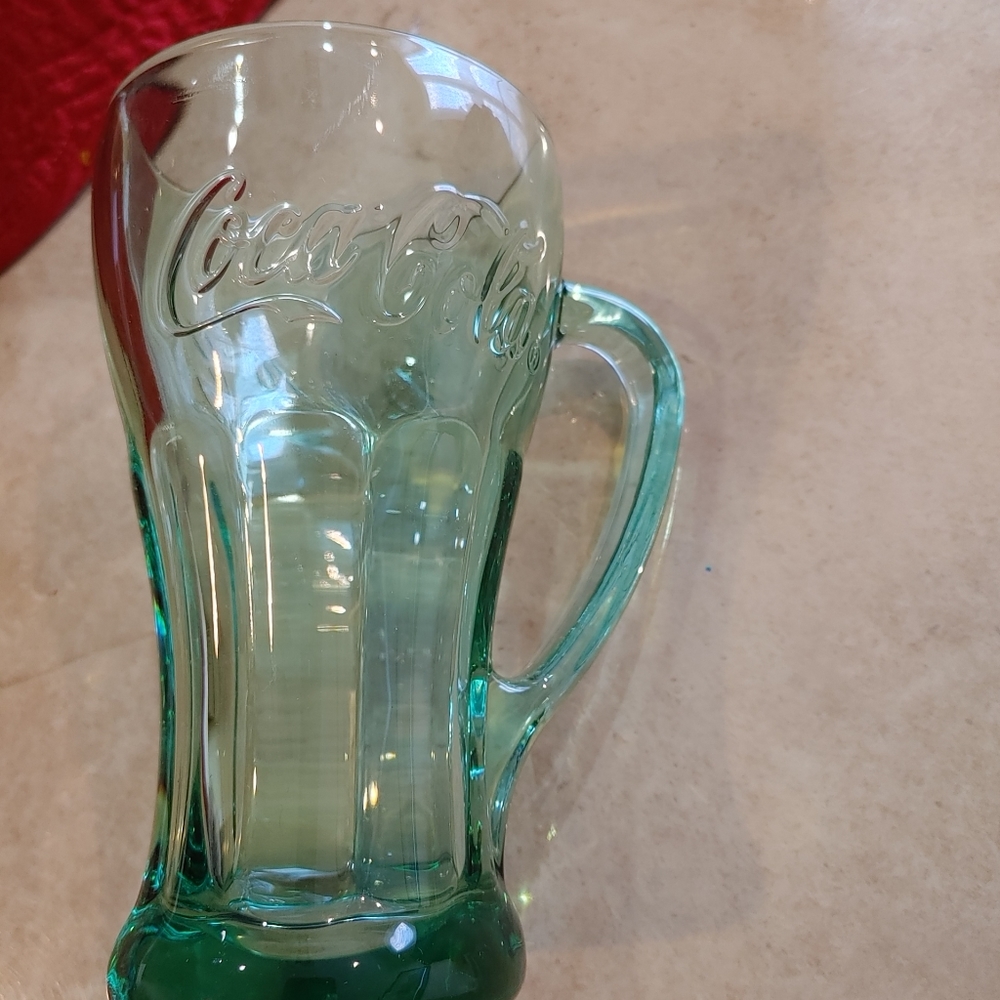 Coca Cola 12 oz Glass with handle - Picture 2 of 6